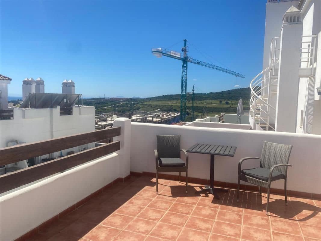 2 sypialnia Penthouse na sprzedaż w Estepona - 299 950 € (Ref: 9796467)