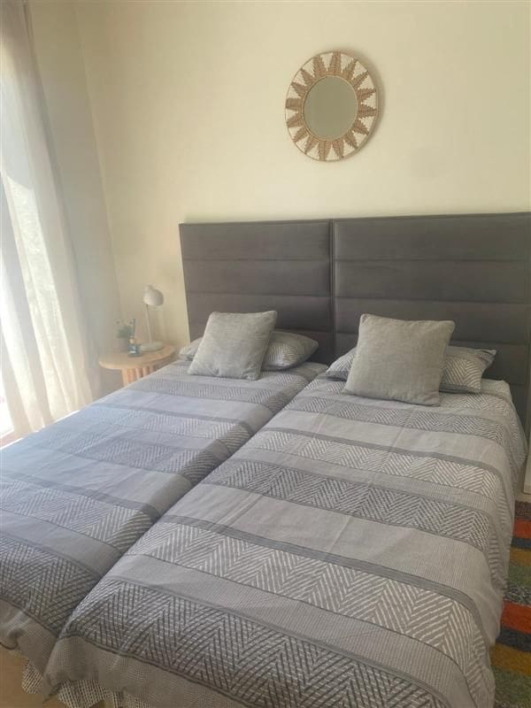 2 sypialnia Penthouse na sprzedaż w Estepona - 299 950 € (Ref: 9796467)