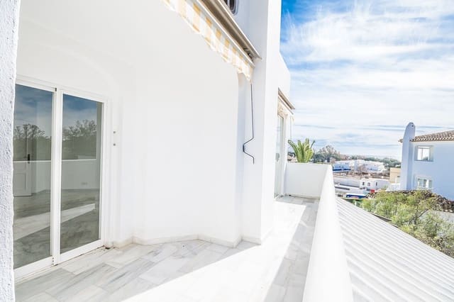 2 chambre Appartement à vendre à Elviria, Marbella - 465 000 € (Ref: 9796471)