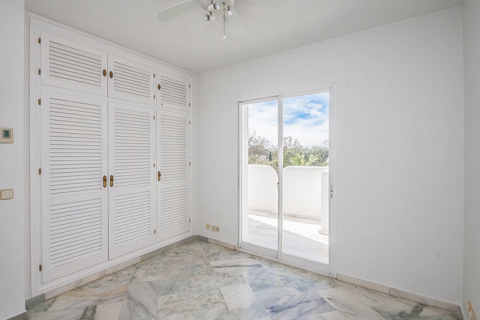 2 chambre Appartement à vendre à Elviria - 465 000 € (Ref: 9796471)