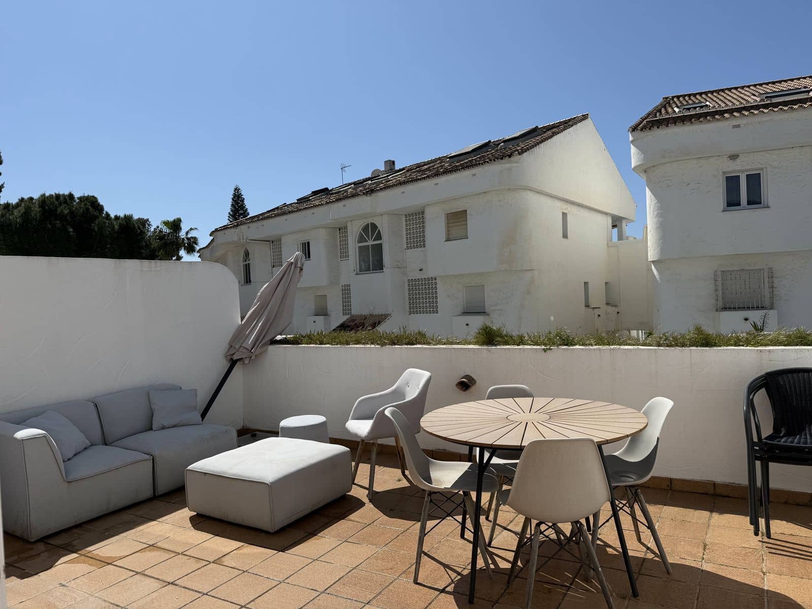 1 sypialnia Apartament na sprzedaż w Nueva Andalucia - 420 000 € (Ref: 9796474)