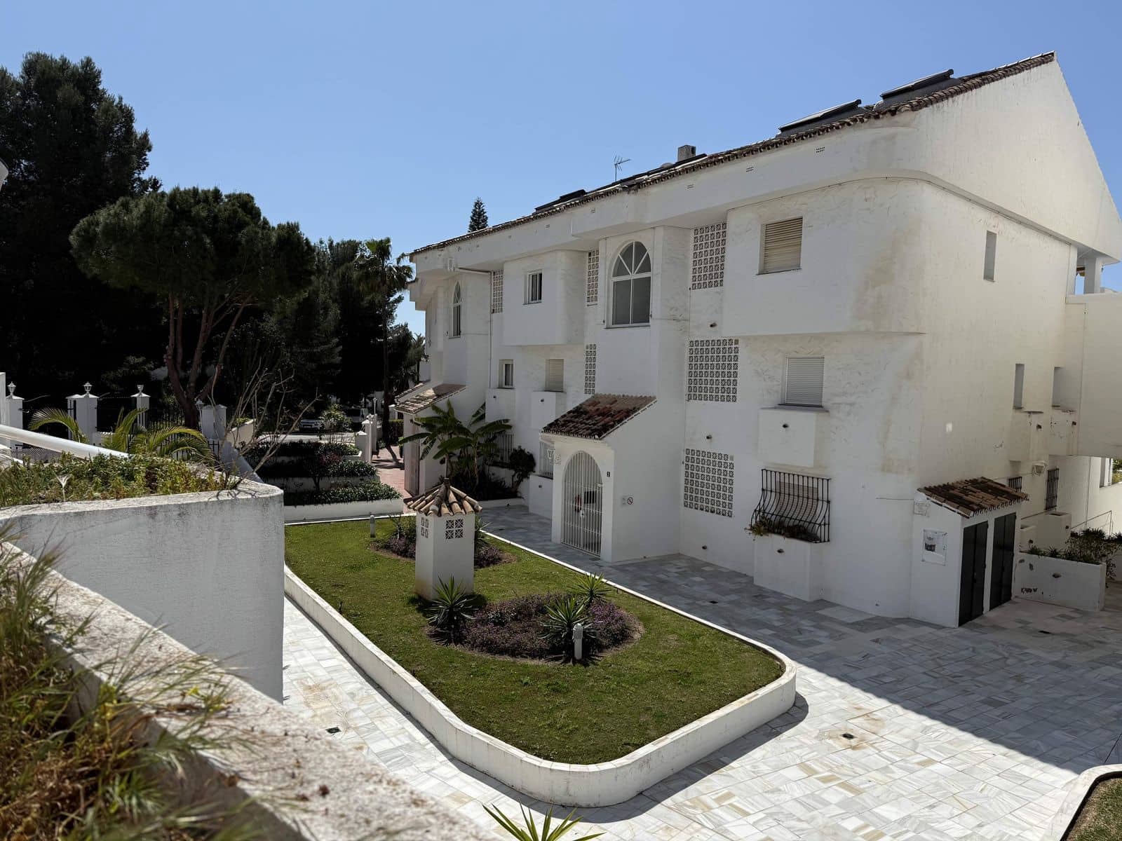 1 sypialnia Apartament na sprzedaż w Nueva Andalucia - 420 000 € (Ref: 9796474)