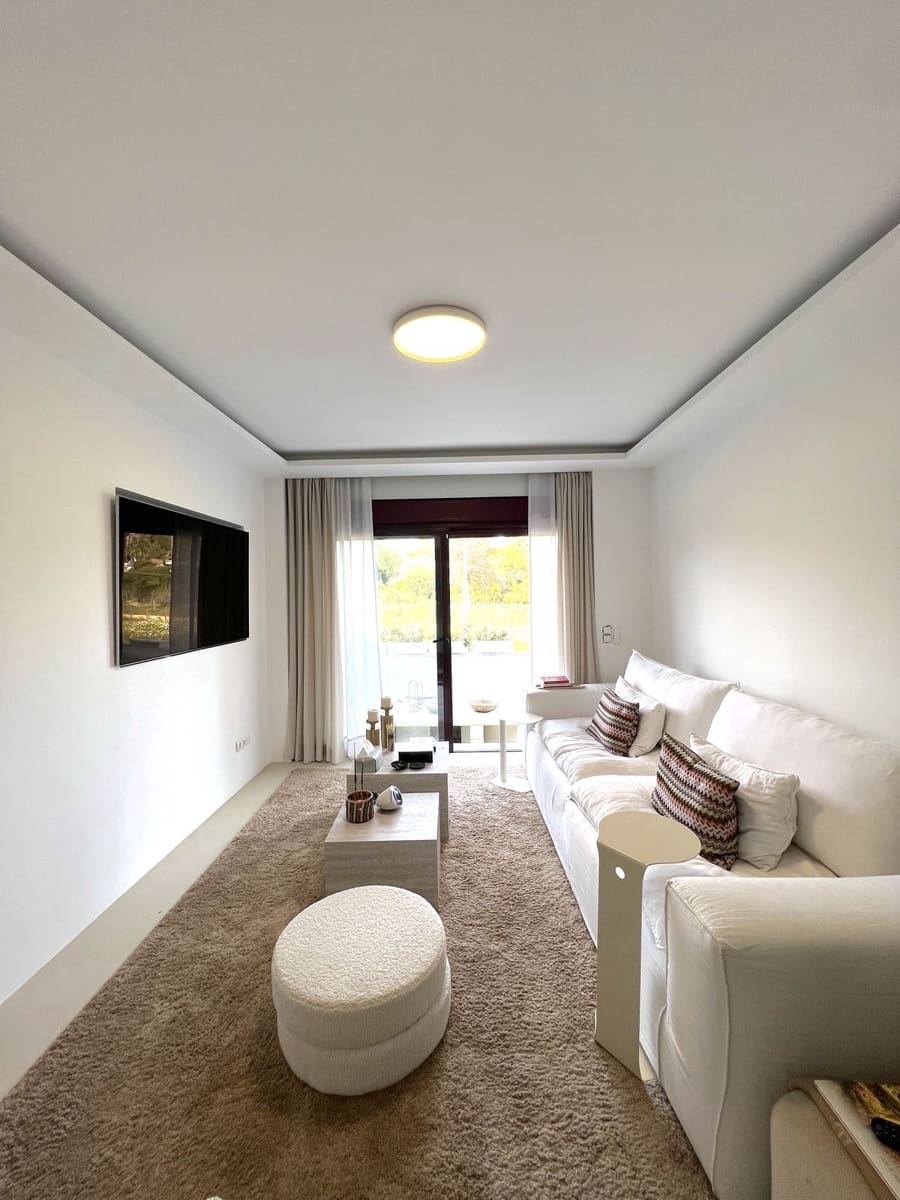 3 soveværelse Lejlighed til salg i Nueva Andalucia - € 725.000 (Ref: 9796475)