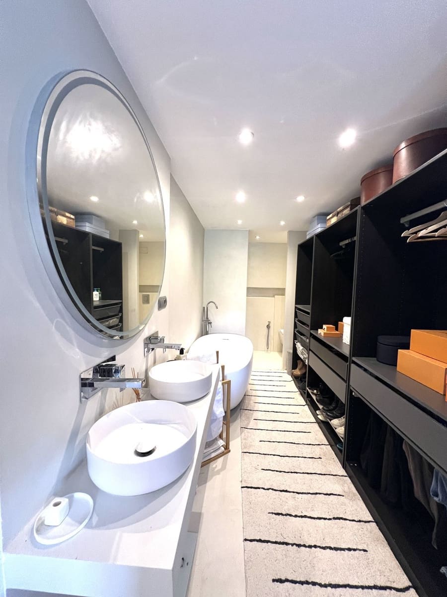 3 soveværelse Lejlighed til salg i Nueva Andalucia - € 725.000 (Ref: 9796475)