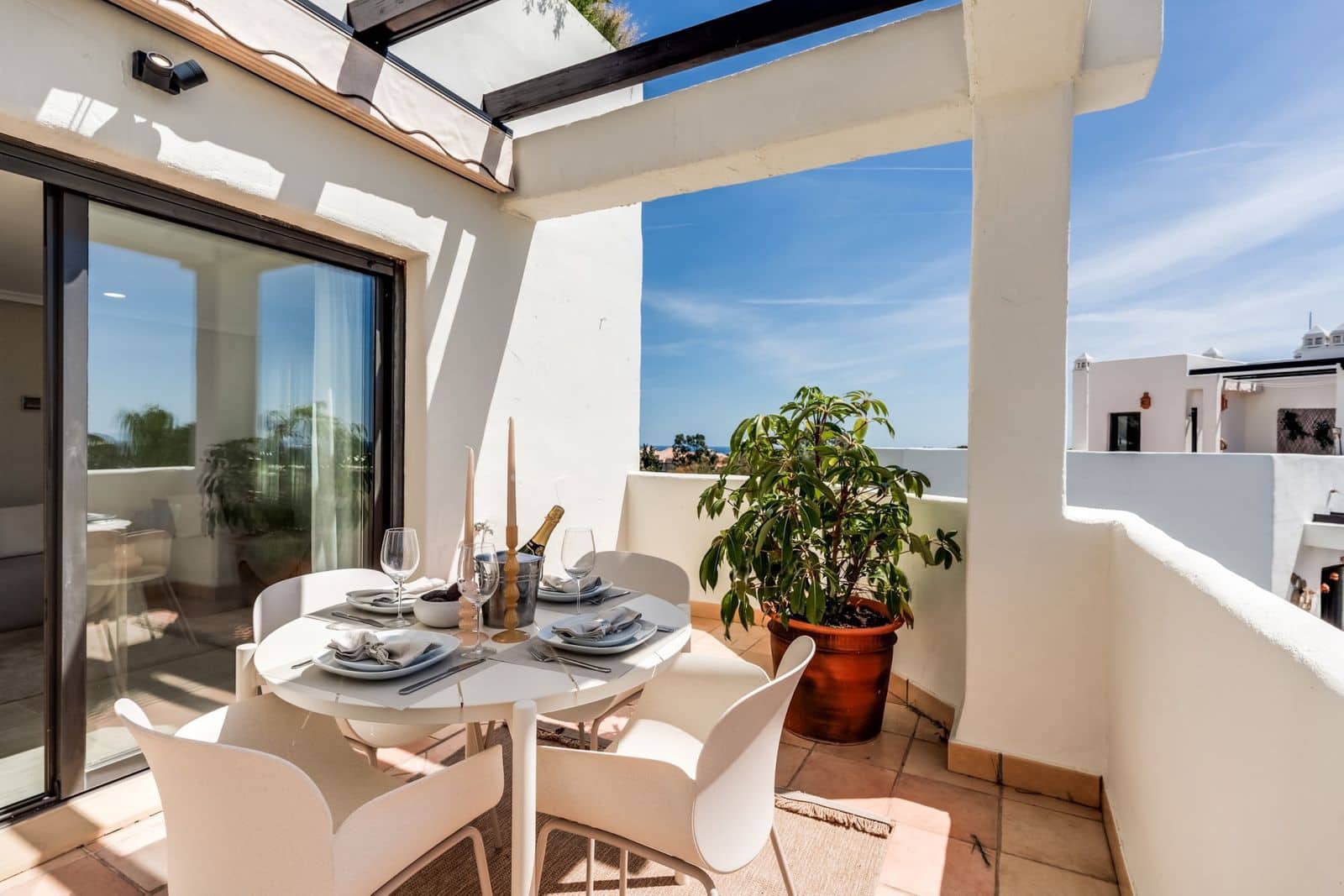 2 soveværelse Penthouse til salg i Estepona - € 520.000 (Ref: 9796476)
