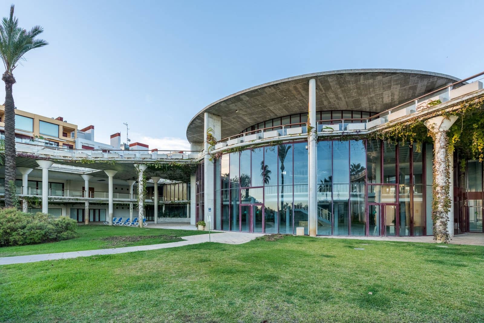 2 sypialnia Penthouse na sprzedaż w New Golden Mile - 349 000 € (Ref: 9796478)