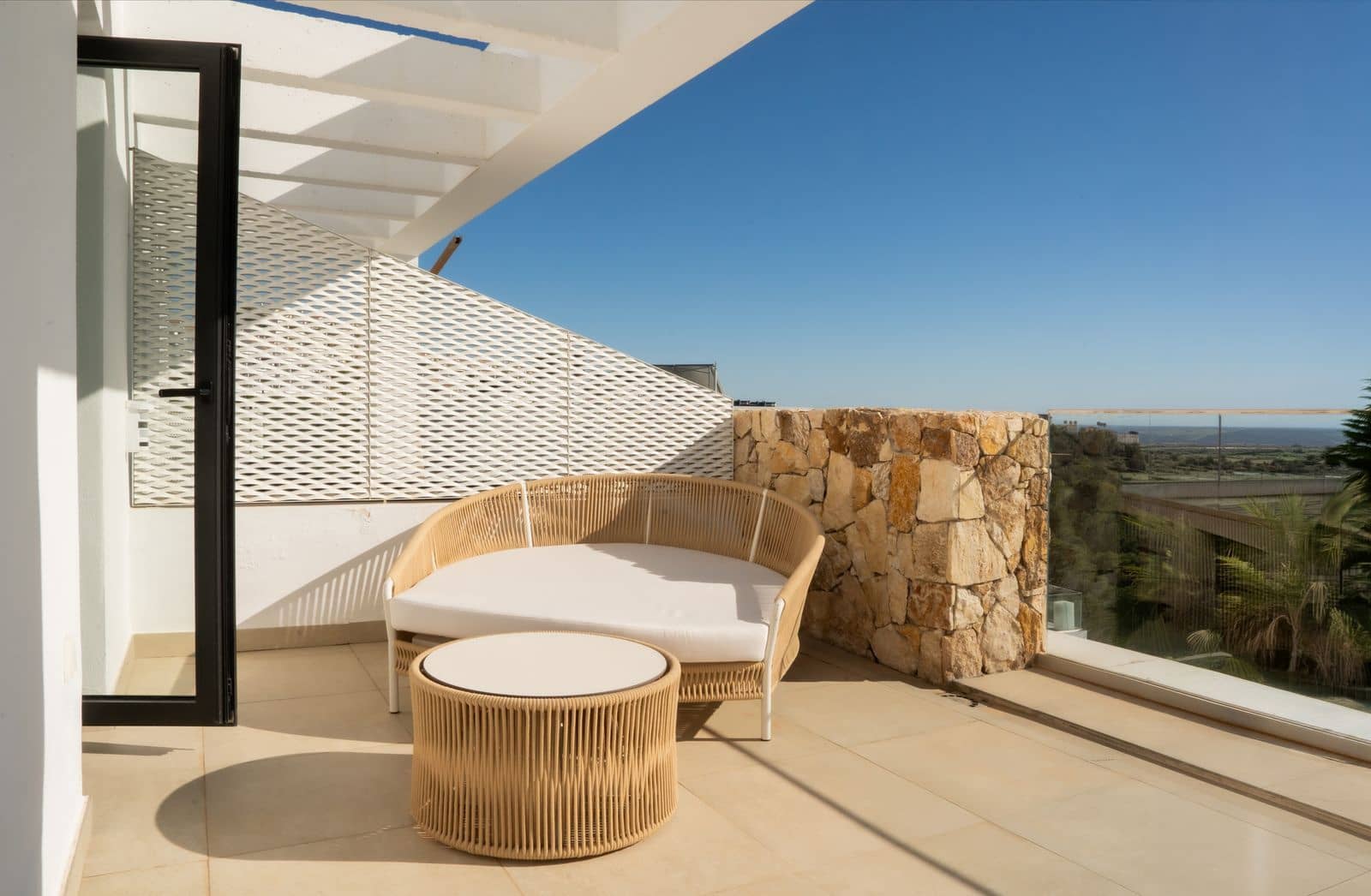 3 sypialnia Penthouse na sprzedaż w Estepona - 799 000 € (Ref: 9796481)