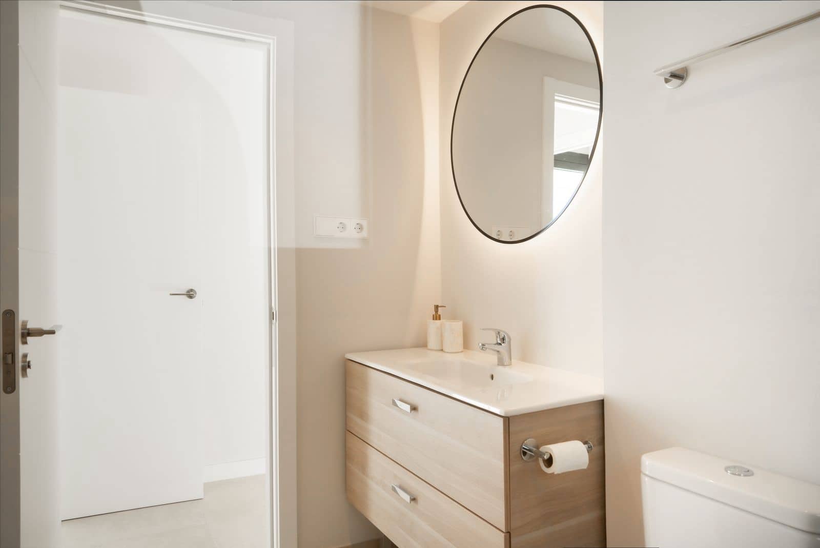 3 sypialnia Penthouse na sprzedaż w Estepona - 799 000 € (Ref: 9796481)