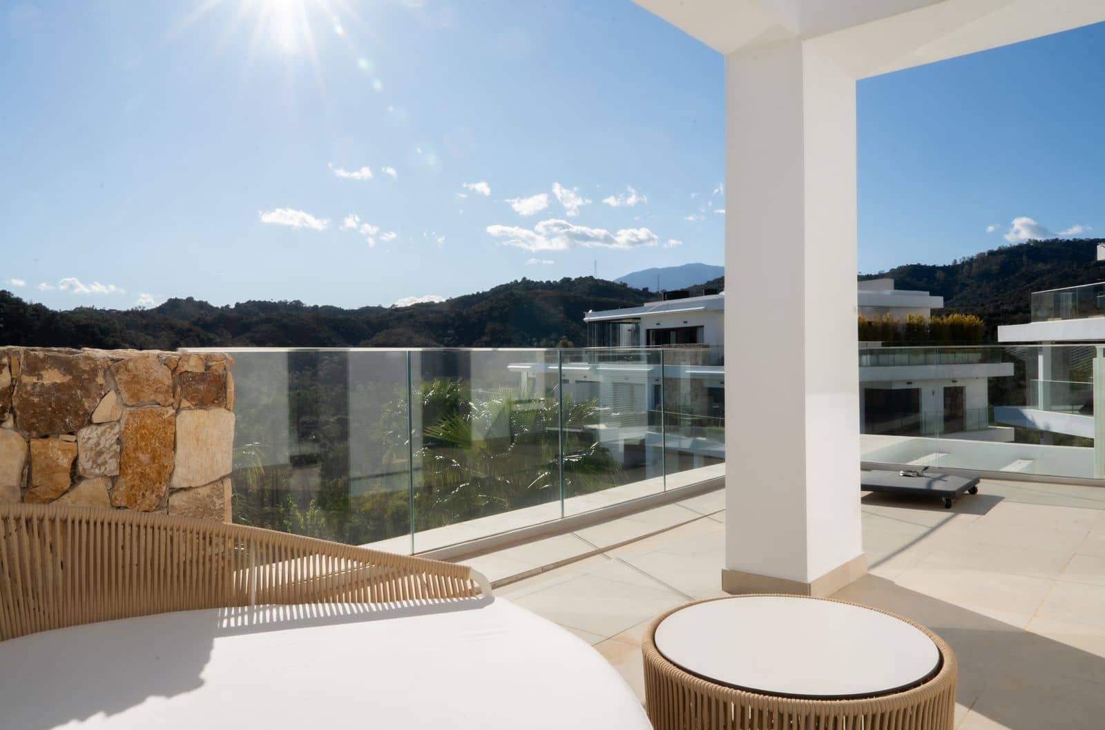 3 sypialnia Penthouse na sprzedaż w Estepona - 799 000 € (Ref: 9796481)