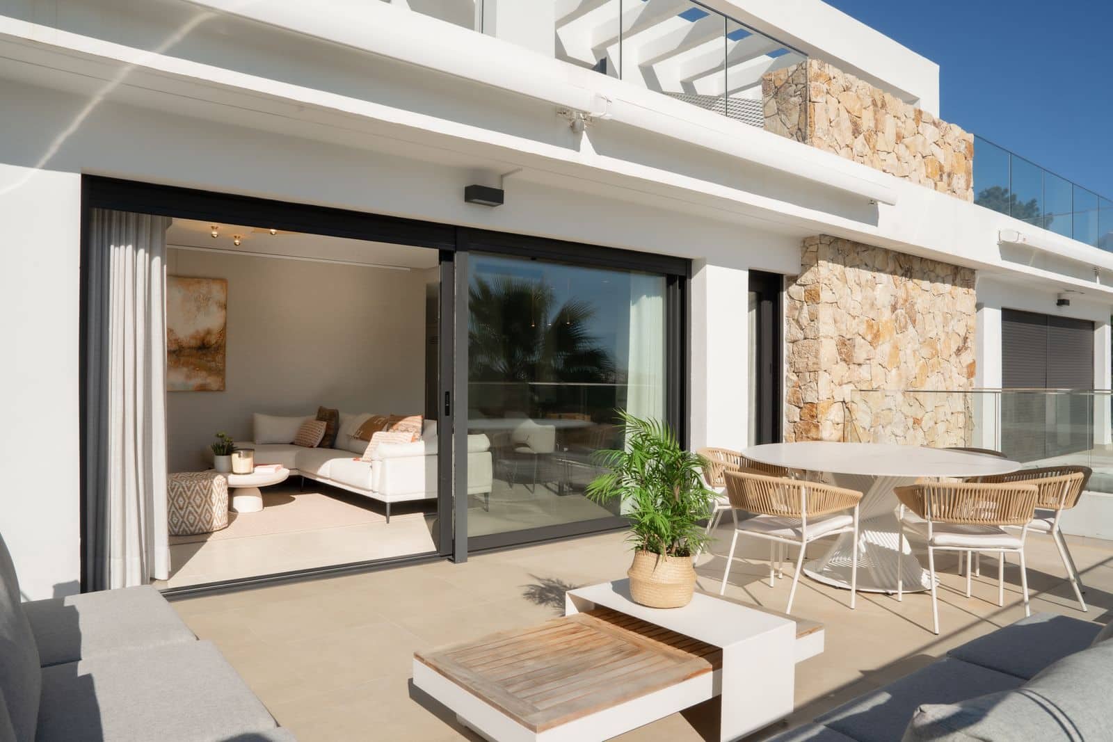 3 sypialnia Penthouse na sprzedaż w Estepona - 799 000 € (Ref: 9796481)