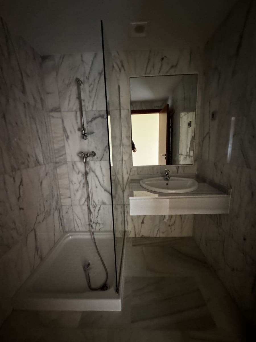 3 sypialnia Penthouse na sprzedaż w Benahavis - 349 000 € (Ref: 9796482)