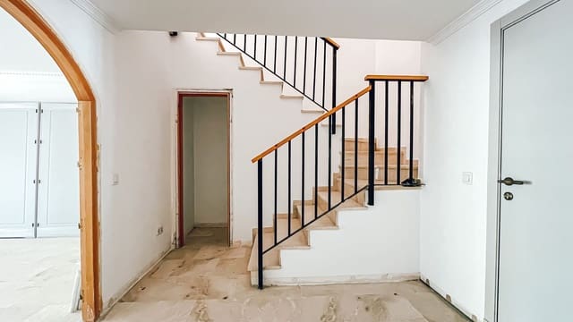 3 slaapkamer Penthouse te koop in Guadalmina Alta, Marbella - € 529.000 (Ref: 9796483)