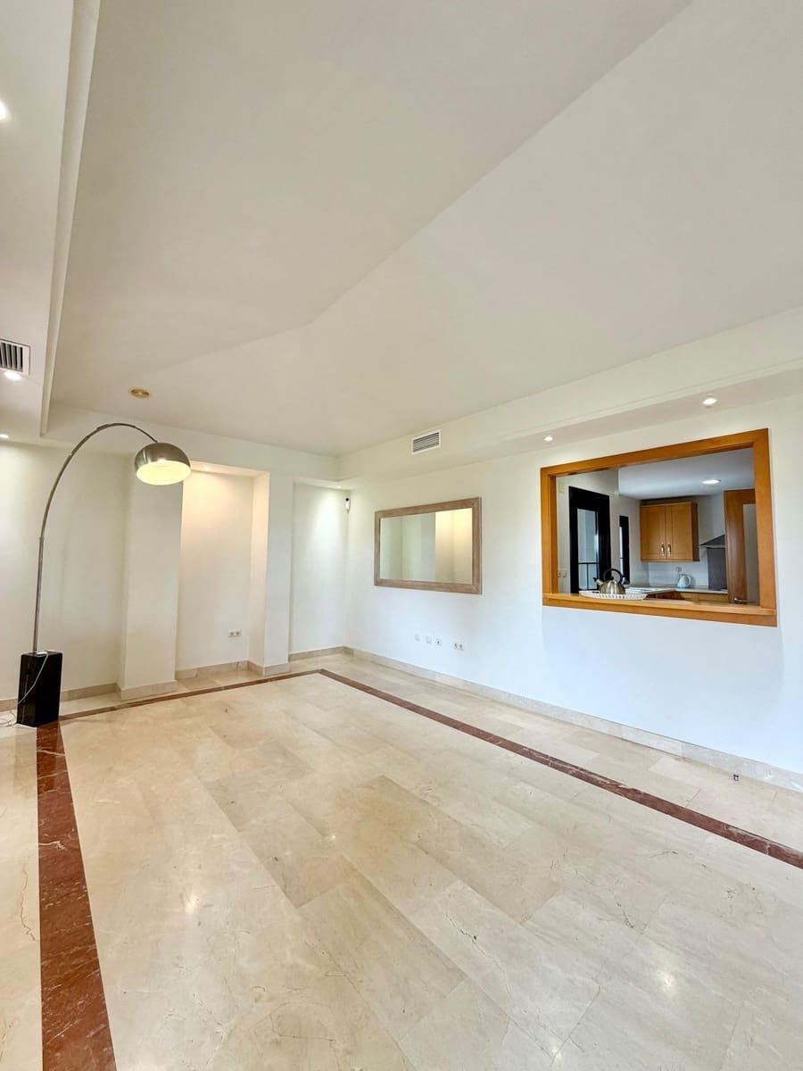 4 soverom Penthouse til salgs i Puerto Banus - € 1 480 000 (Ref: 9796486)