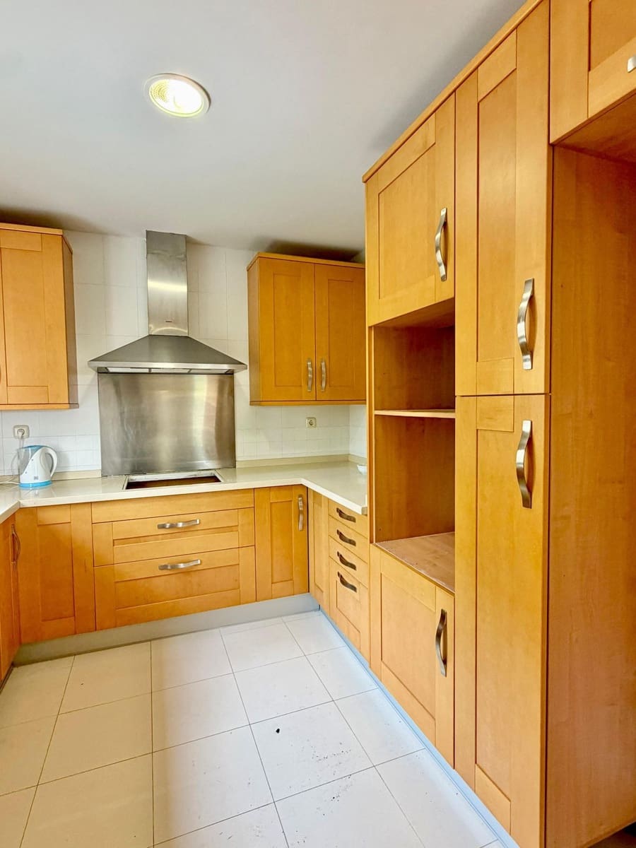 4 soverom Penthouse til salgs i Puerto Banus - € 1 480 000 (Ref: 9796486)