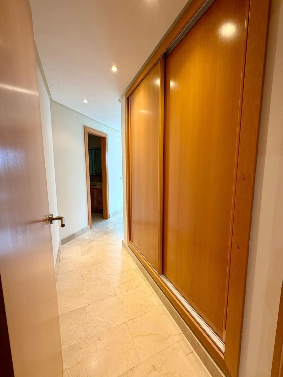 4 soverom Penthouse til salgs i Puerto Banus - € 1 480 000 (Ref: 9796486)