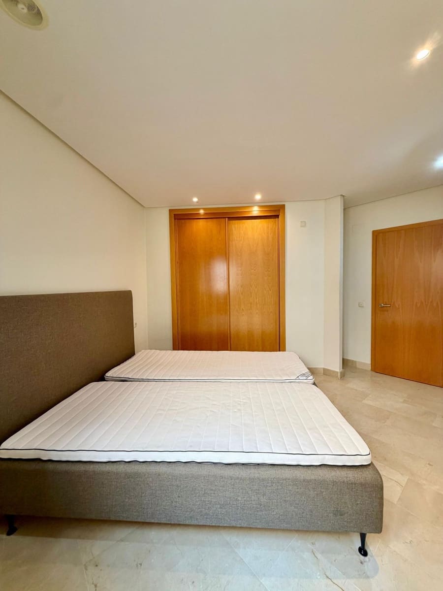 4 soverom Penthouse til salgs i Puerto Banus - € 1 480 000 (Ref: 9796486)