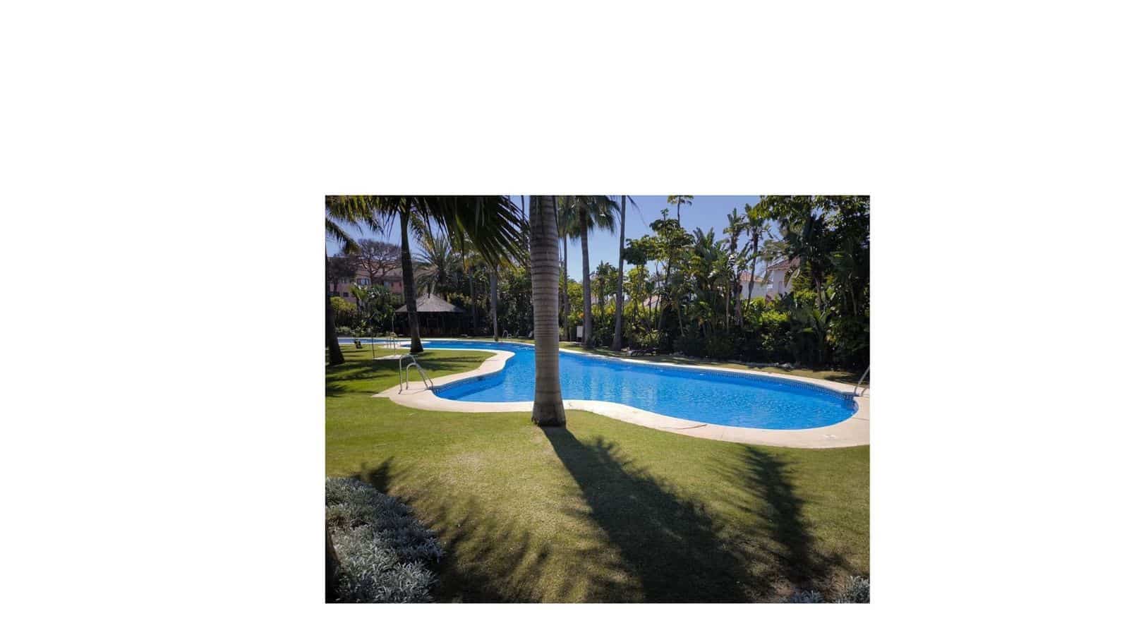 4 soverom Penthouse til salgs i Puerto Banus - € 1 480 000 (Ref: 9796486)