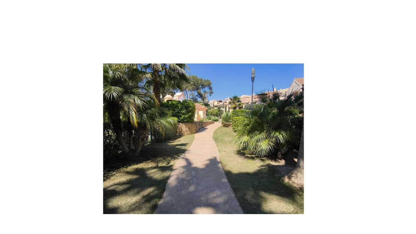 4 soverom Penthouse til salgs i Puerto Banus - € 1 480 000 (Ref: 9796486)