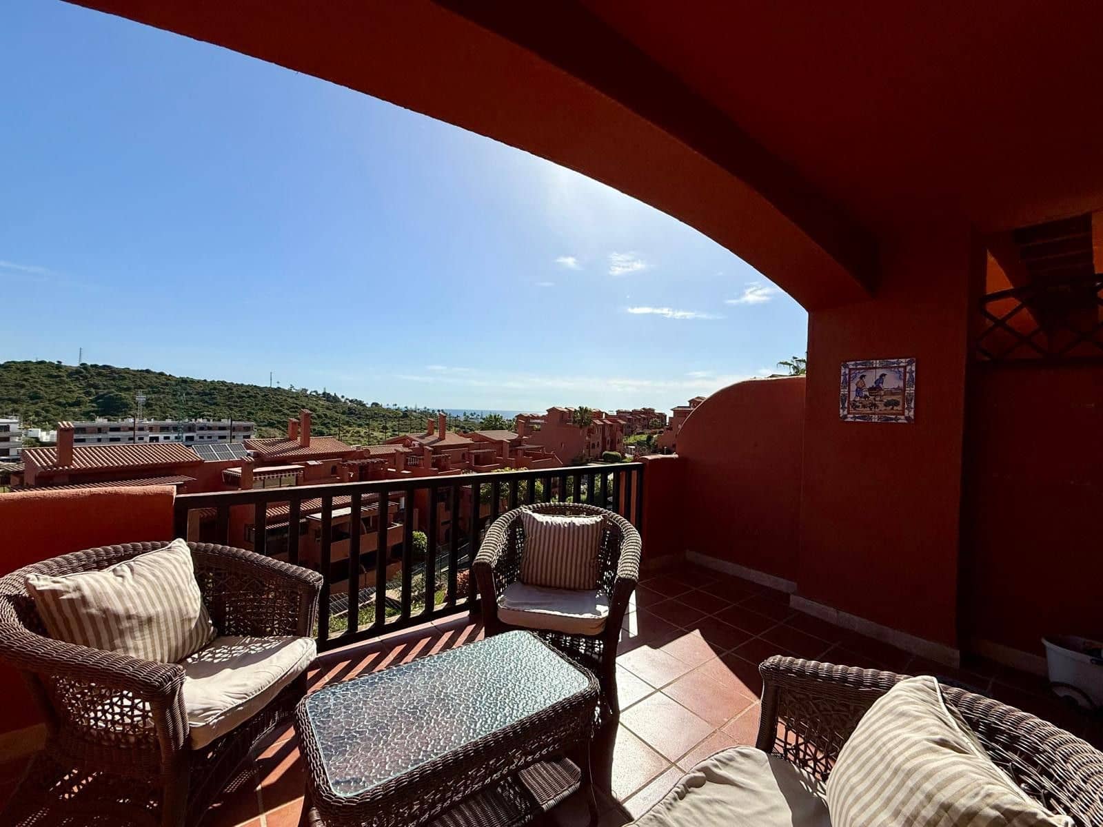 3 makuuhuone Kattohuoneisto myytävänä paikassa Estepona - 465 000 € (Ref: 9796489)