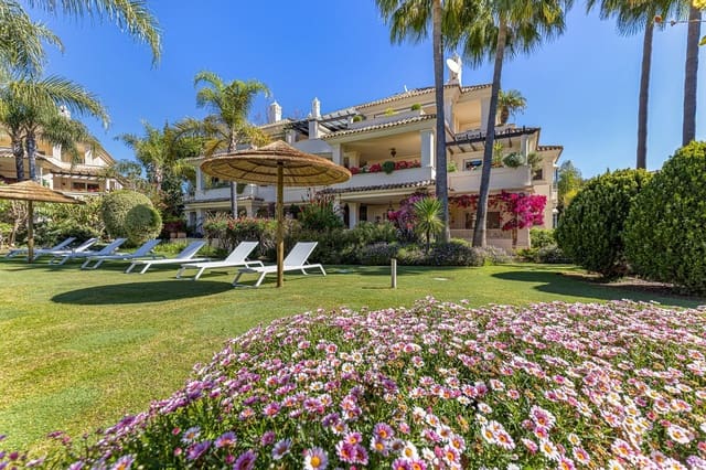 3 sypialnia Penthouse na sprzedaż w Nueva Andalucia, Marbella - 1 900 000 € (Ref: 9796492)