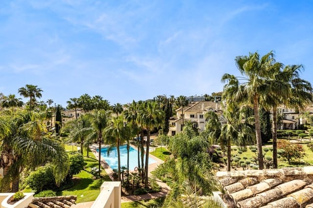 3 sypialnia Penthouse na sprzedaż w Nueva Andalucia, Marbella - 1 900 000 € (Ref: 9796492)