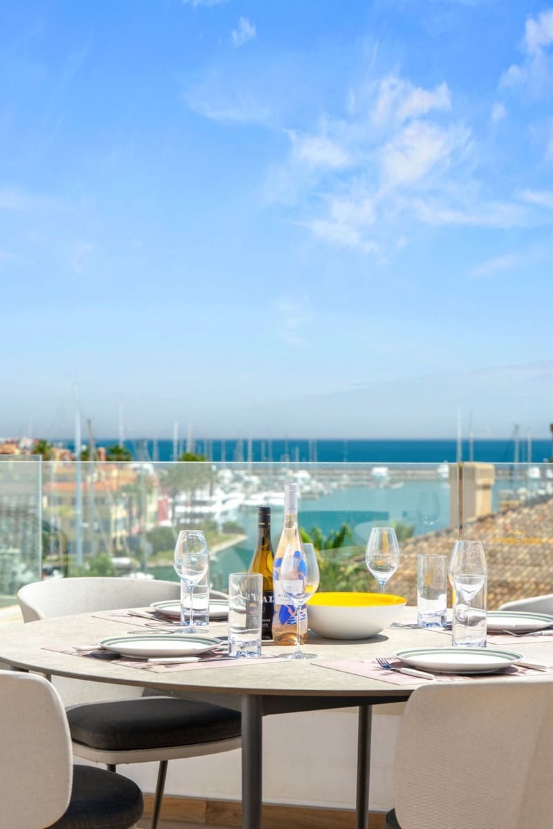 3 chambre Penthouse à vendre à Sotogrande - 990 000 € (Ref: 9796493)