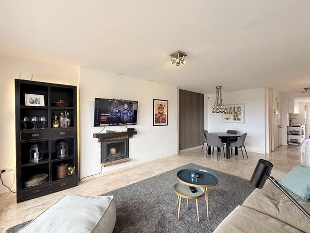 2 Zimmer Apartment zu verkaufen in Selwo, Estepona - 395.000 € (Ref: 9796496)