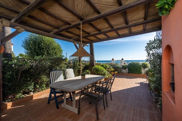 3 slaapkamer Huis te koop in Casares - € 998.000 (Ref: 9812008)