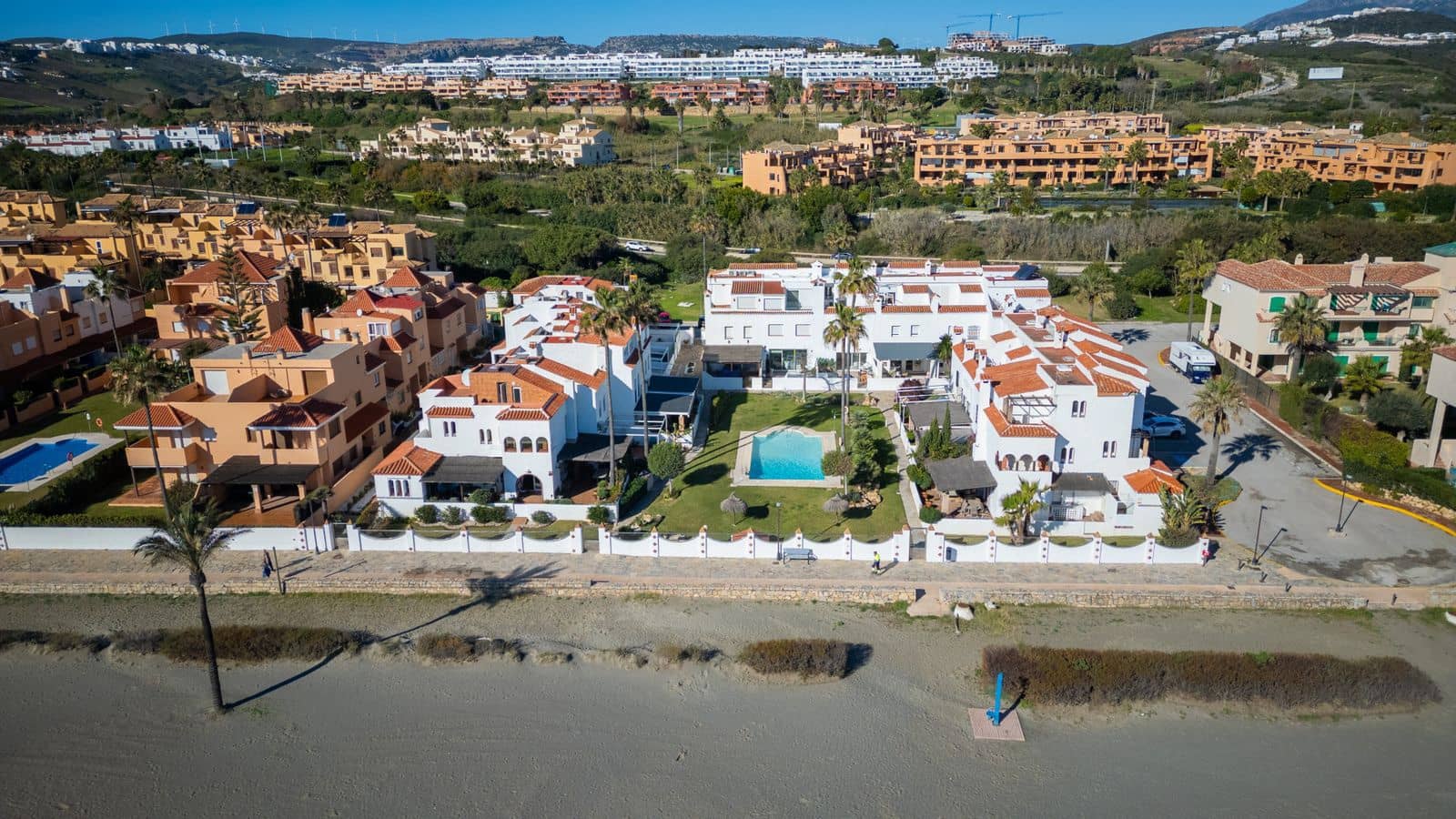 3 slaapkamer Huis te koop in Casares - € 998.000 (Ref: 9812008)