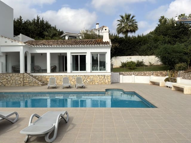 6 chambre Villa/Maison à vendre à Mijas Costa, Mijas - 1 495 000 € (Ref: 9812014)