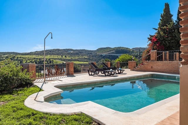 4 soverom Villa til salgs i Estepona - € 1 500 000 (Ref: 9812018)