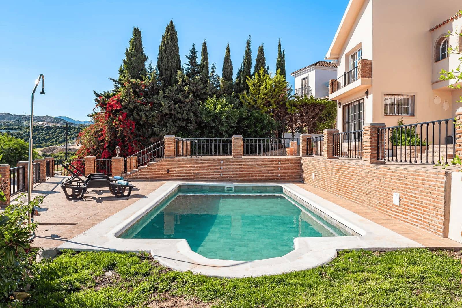 4 chambre Villa/Maison à vendre à Estepona - 1 500 000 € (Ref: 9812018)