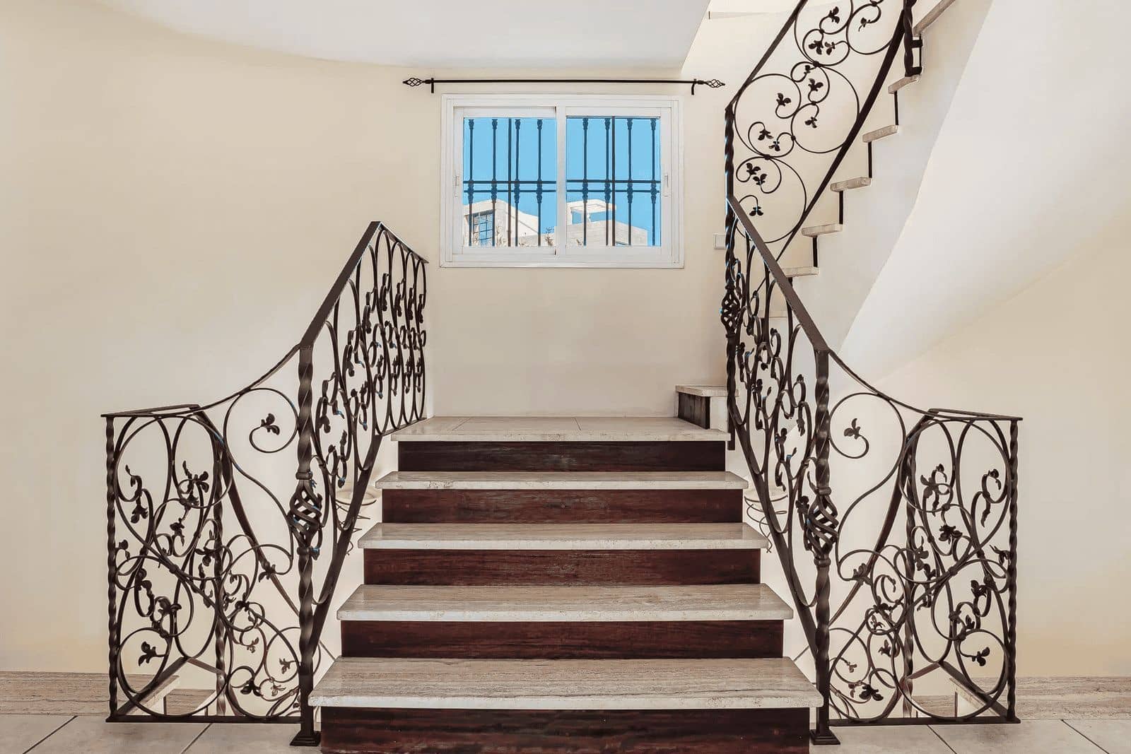 4 chambre Villa/Maison à vendre à Estepona - 1 500 000 € (Ref: 9812018)