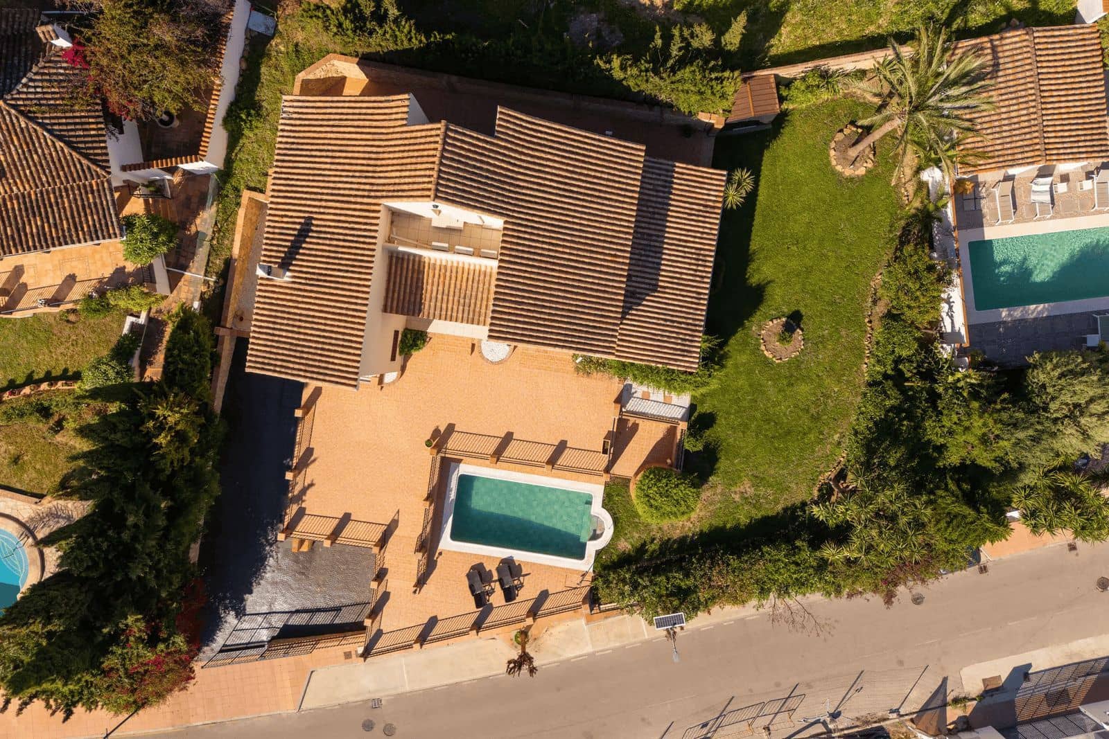 4 chambre Villa/Maison à vendre à Estepona - 1 500 000 € (Ref: 9812018)