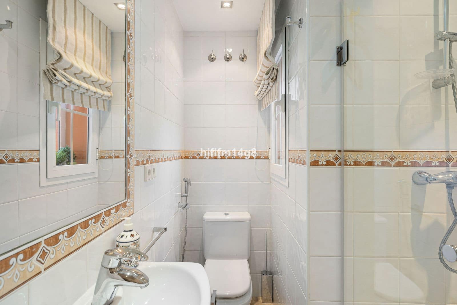3 sovrum Takvåning till salu i Nueva Andalucia - 750 000 € (Ref: 9812019)