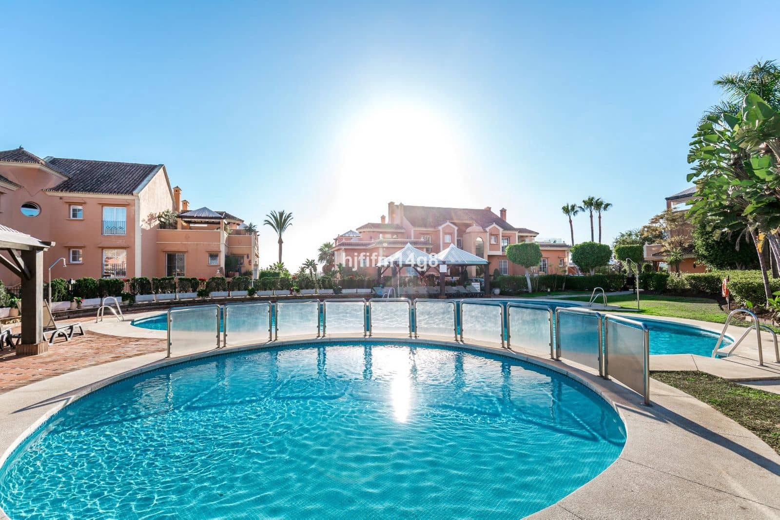 3 sovrum Takvåning till salu i Nueva Andalucia - 750 000 € (Ref: 9812019)