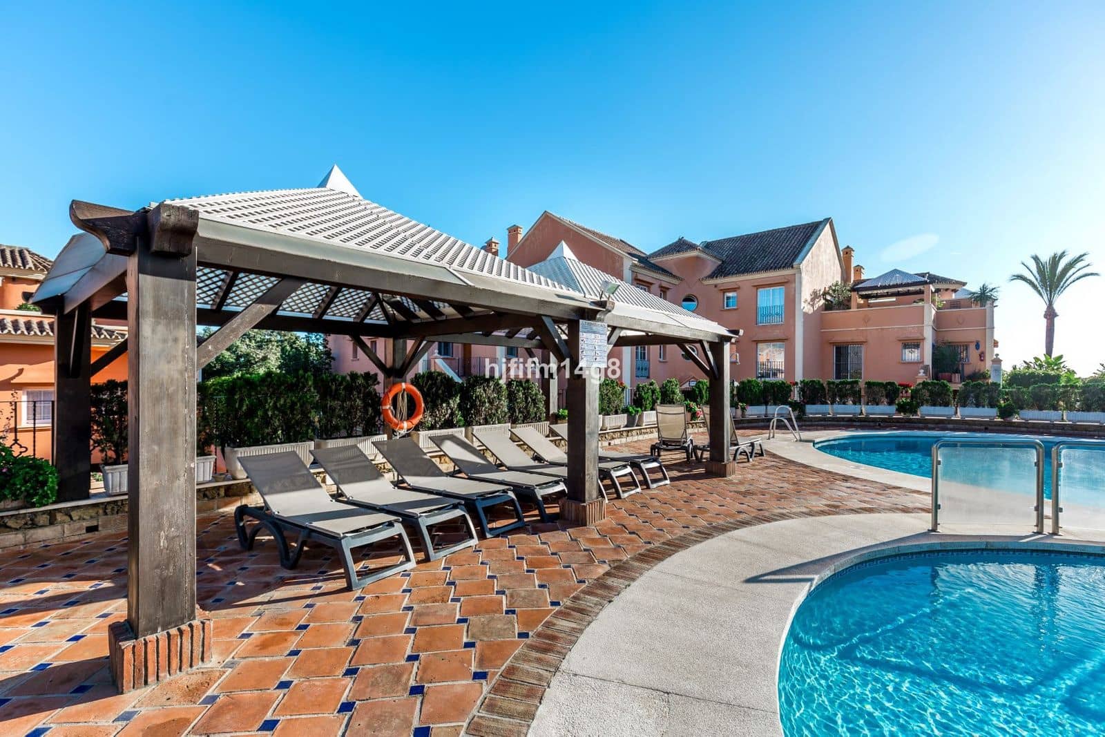 3 sovrum Takvåning till salu i Nueva Andalucia - 750 000 € (Ref: 9812019)
