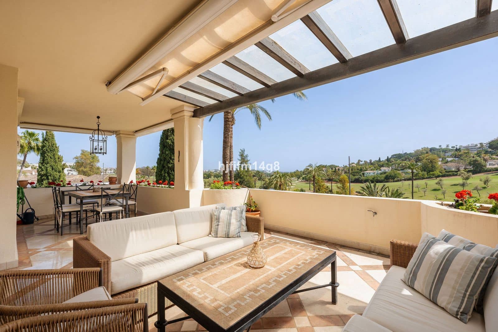 3 quarto Apartamento para venda em Nueva Andalucia - 1 385 000 € (Ref: 9812026)