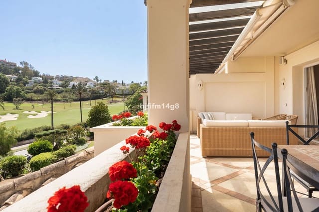 3 quarto Apartamento para venda em Nueva Andalucia, Marbella - 1 385 000 € (Ref: 9812026)