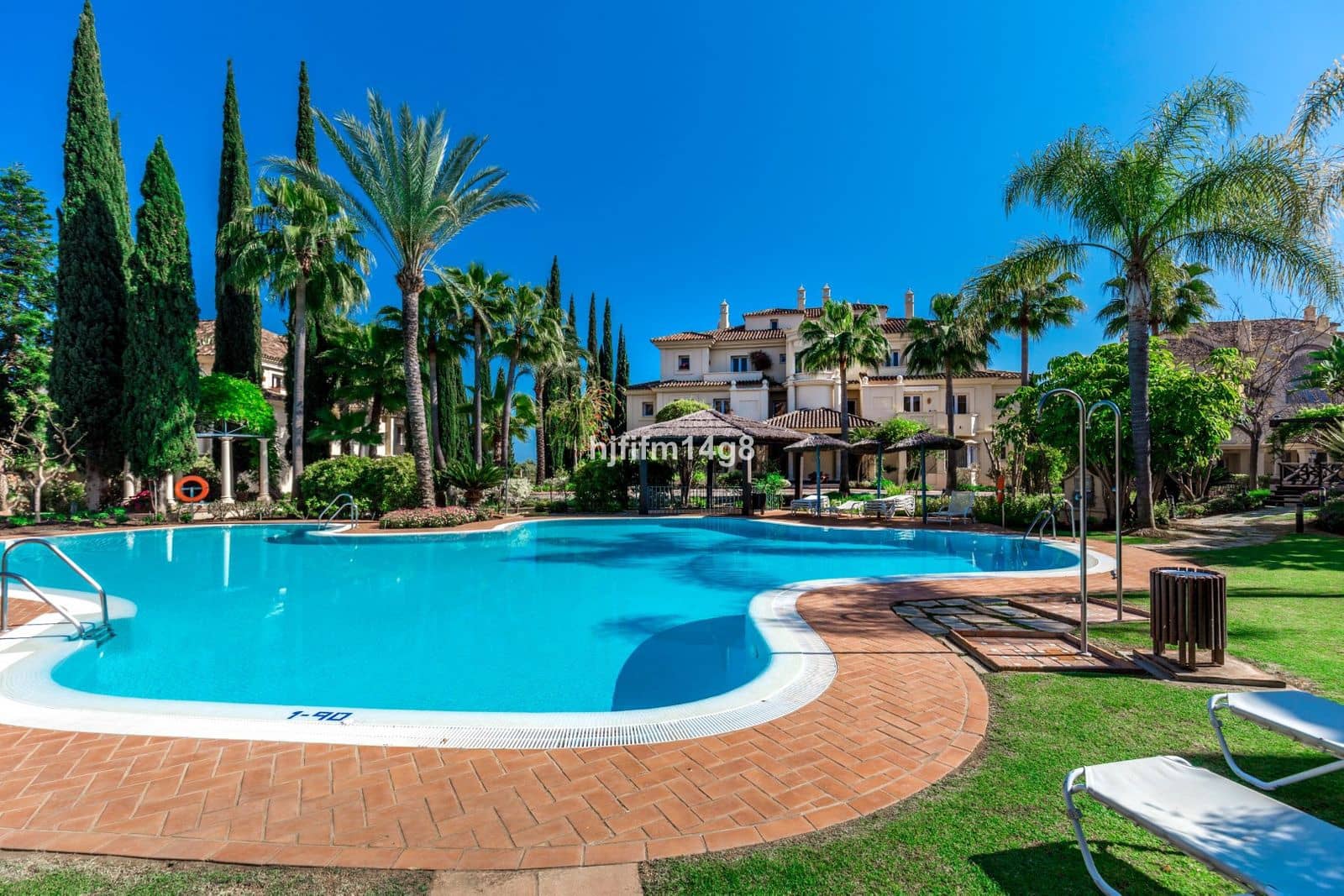 3 quarto Apartamento para venda em Nueva Andalucia - 1 385 000 € (Ref: 9812026)