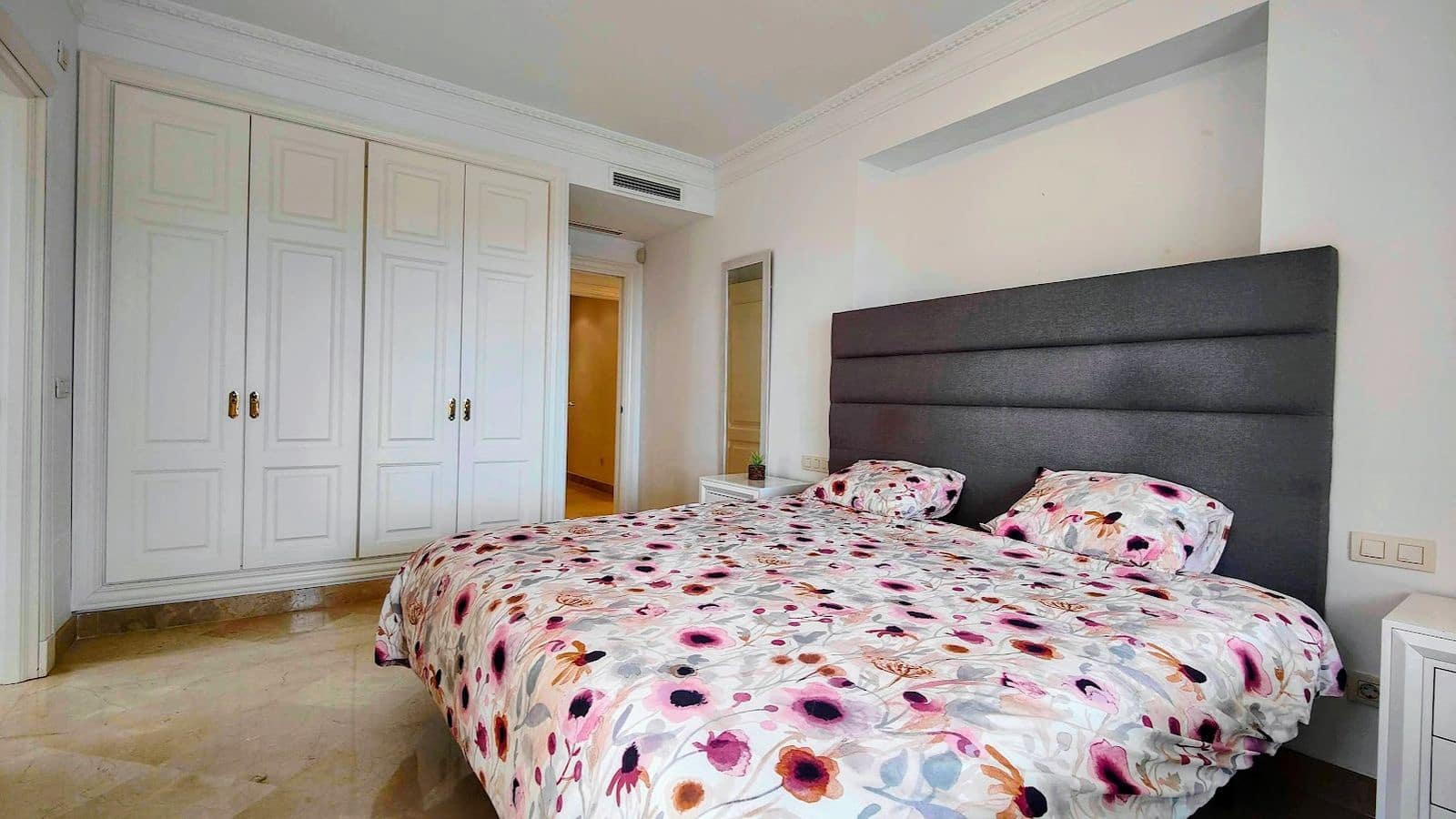 3 makuuhuone Huoneisto myytävänä paikassa Casares - 450 000 € (Ref: 9812032)
