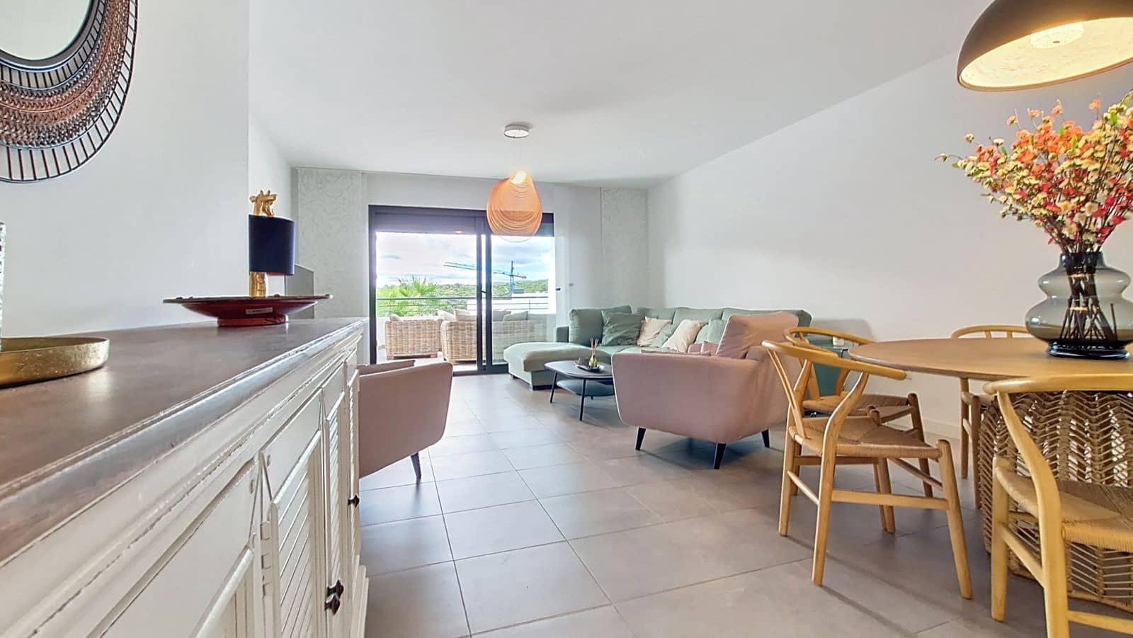 Apartamento de 3 habitaciones en Casares en venta - 549.000 € (Ref: 9812036)