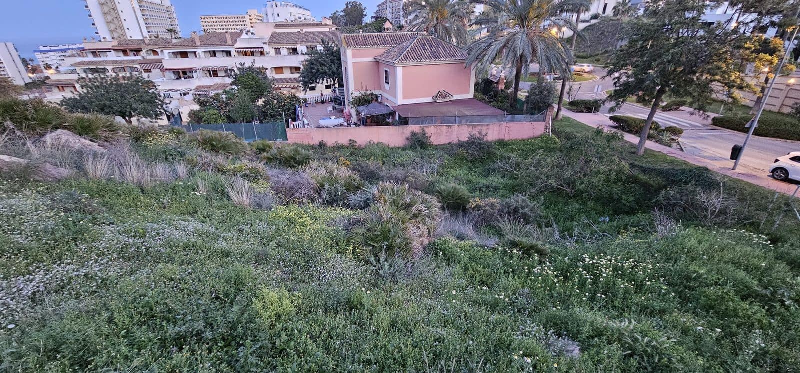 Tontti myytävänä paikassa Benalmadena - 475 000 € (Ref: 9812038)