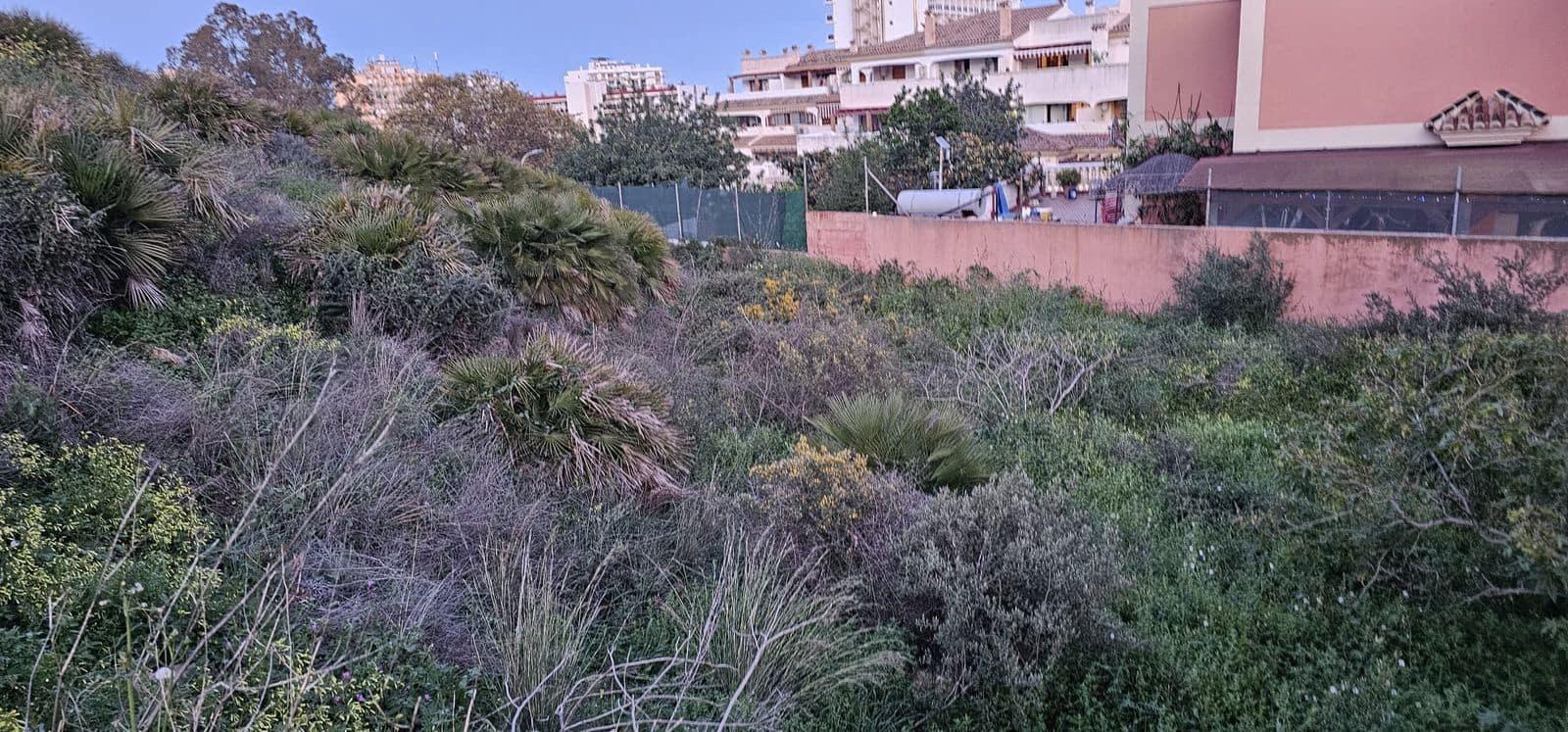 Tontti myytävänä paikassa Benalmadena - 475 000 € (Ref: 9812038)