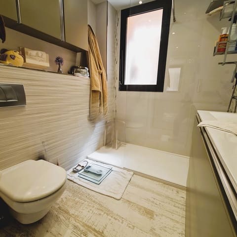 2 chambre Appartement à vendre à Calahonda, Mijas - 365 000 € (Ref: 9812040)