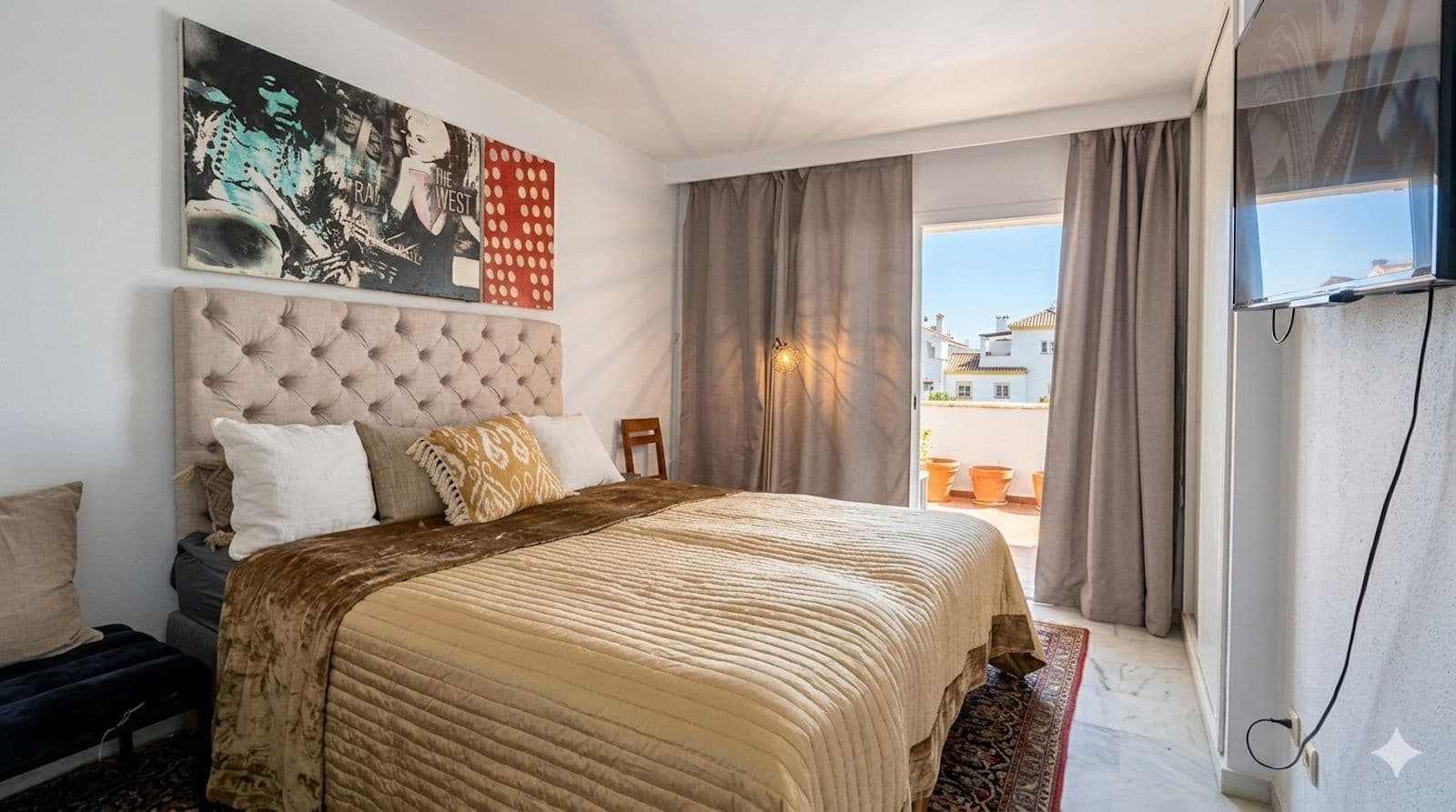 3 soveværelse Byhus til salg i Nueva Andalucia - € 656.500 (Ref: 9812041)