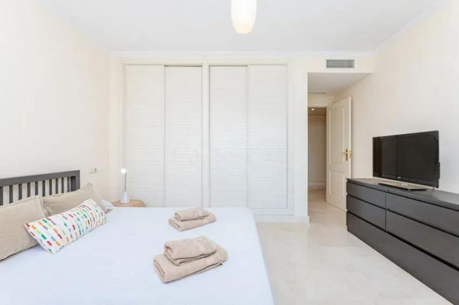 1 slaapkamer Appartement te koop in Marbella - € 465.000 (Ref: 9812042)