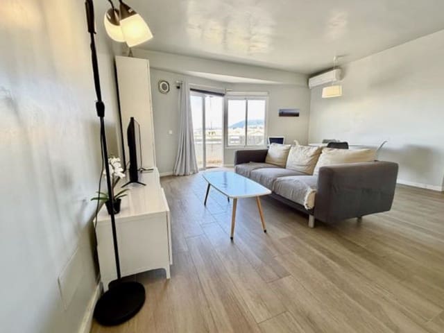 2 sovrum Lägenhet till salu i Marbella - 399 000 € (Ref: 9812043)