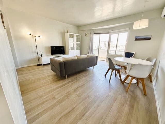 2 sovrum Lägenhet till salu i Marbella - 399 000 € (Ref: 9812043)