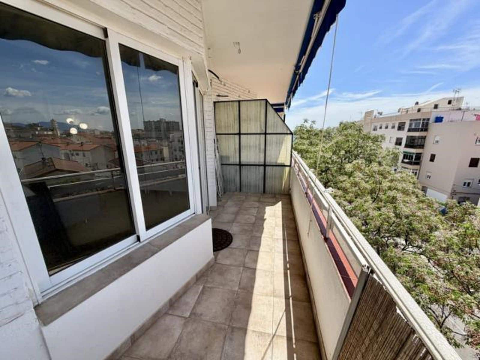 2 sovrum Lägenhet till salu i Marbella - 399 000 € (Ref: 9812043)